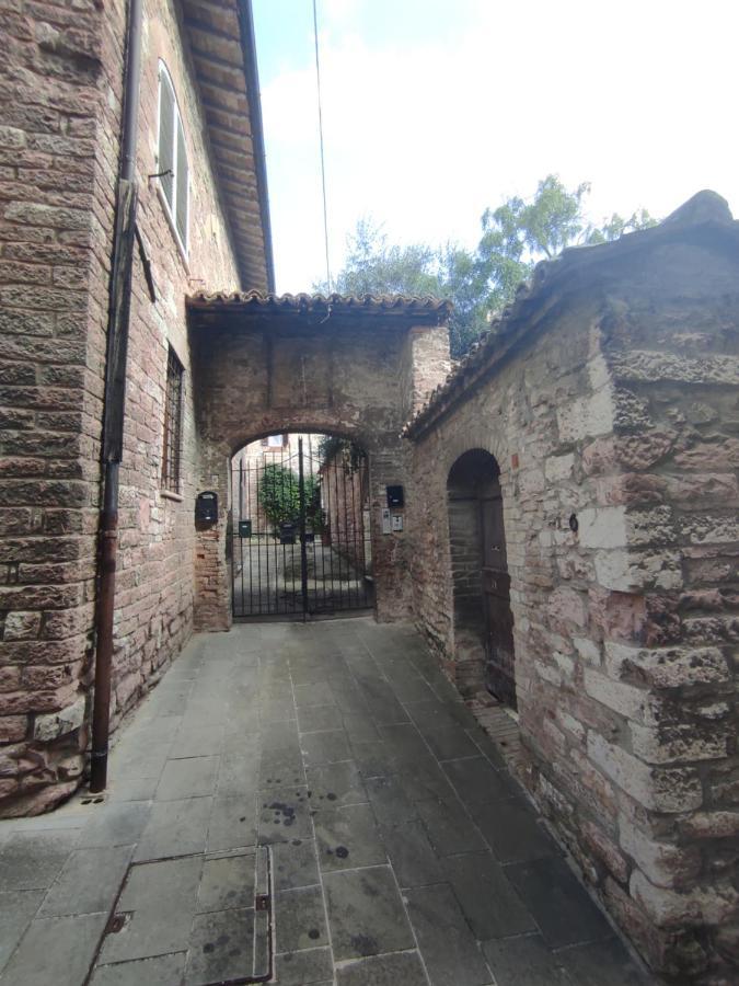 All'Archetto Del Terz'Ordine Assisi Exterior foto